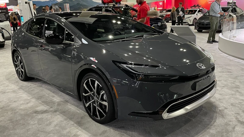 TOYOTA-PRIUS