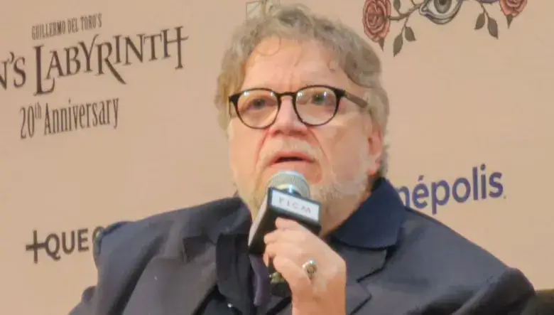 guillermo-del-toro-